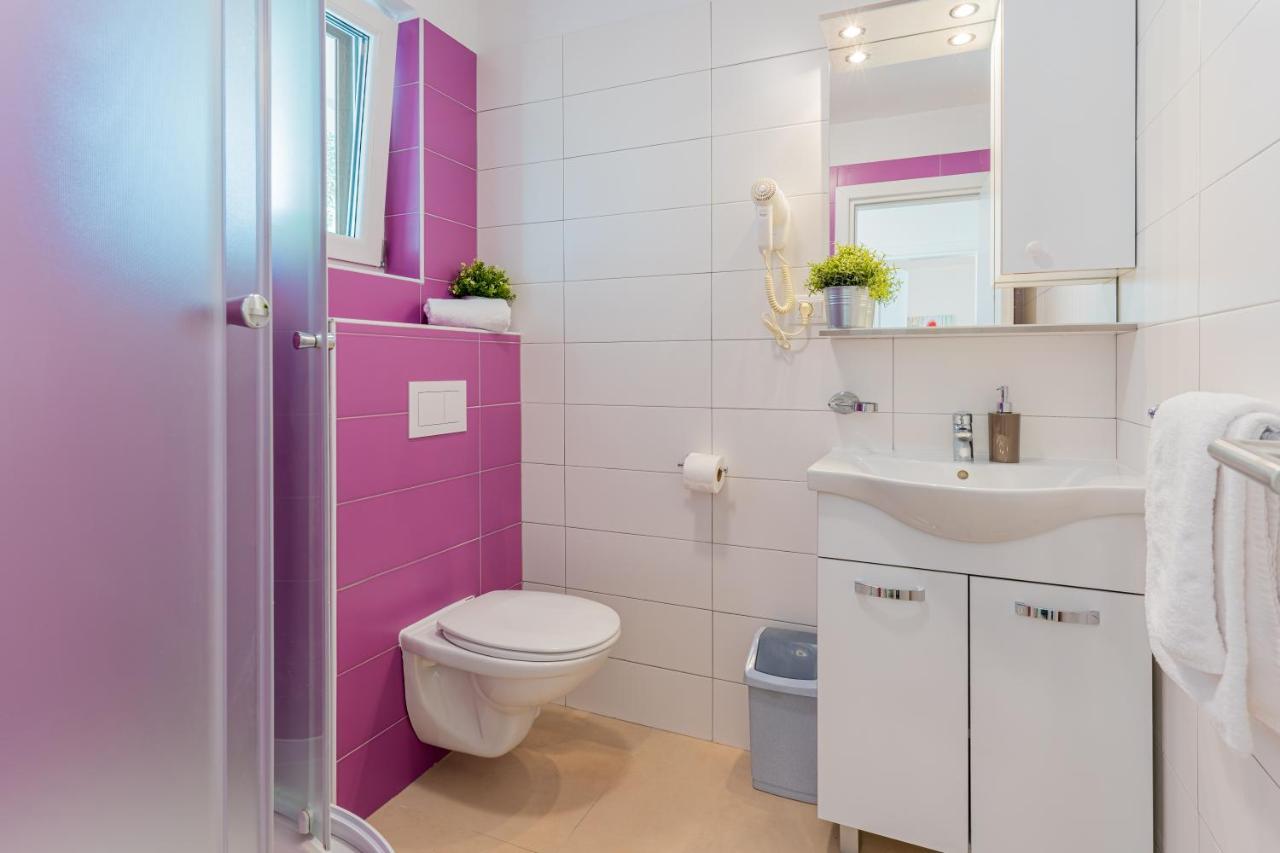 Apartments Lopari Нерезине Екстер'єр фото